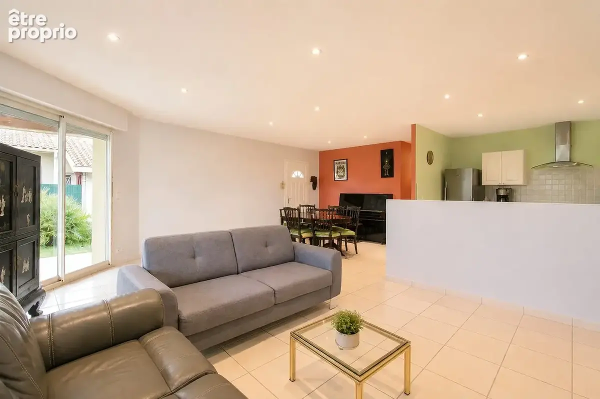 Maison 104 m² à Saubion  - photo 4