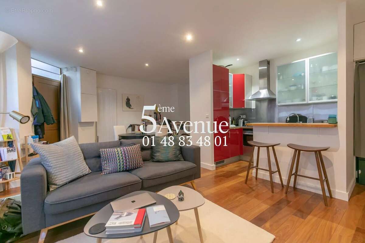 Appartement à PARIS-11E