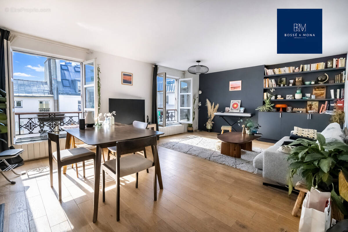 Appartement à PARIS-10E