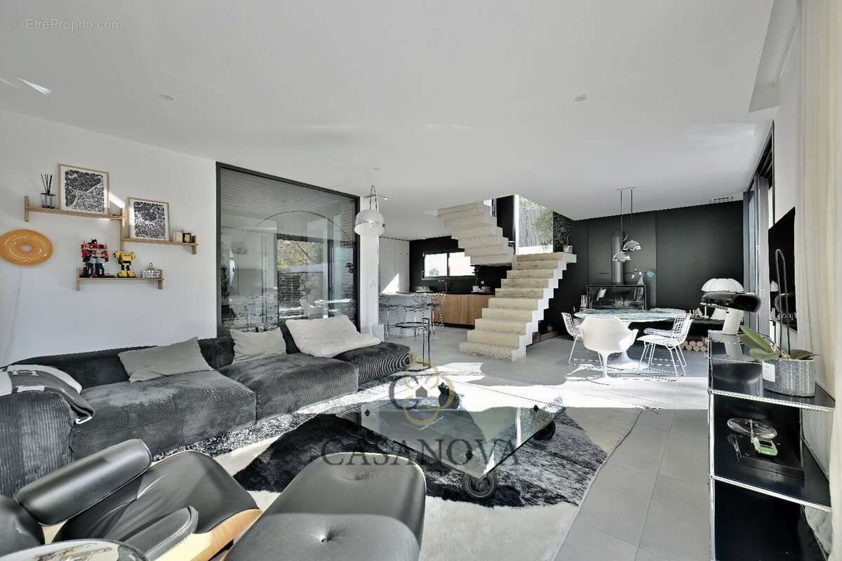 Maison à CASTELNAU-LE-LEZ