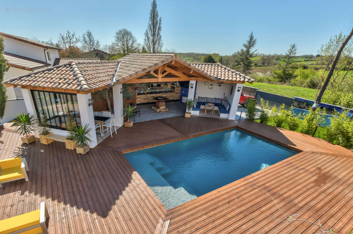 Maison à CASTELMAUROU