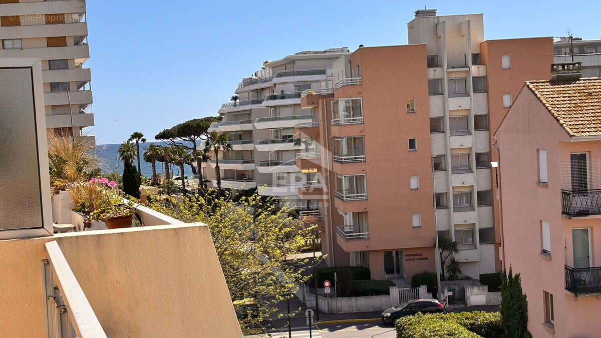 Appartement à FREJUS