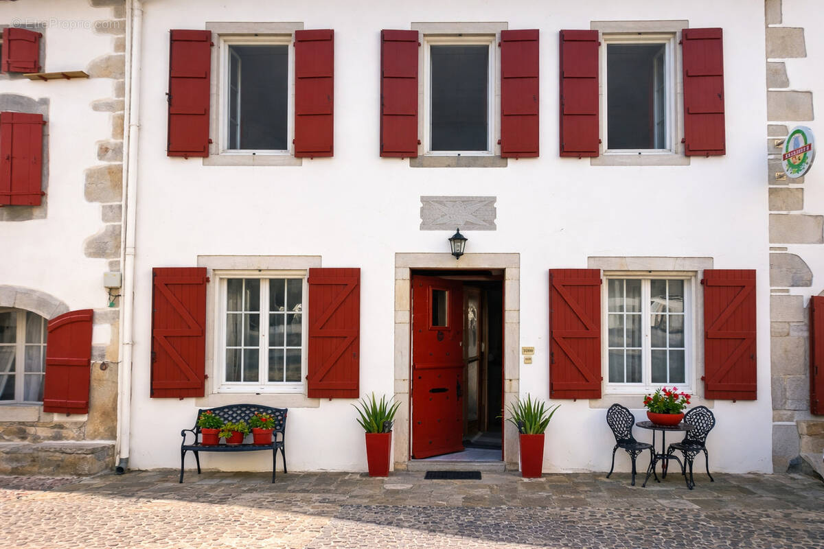 Maison à LARCEVEAU-ARROS-CIBITS