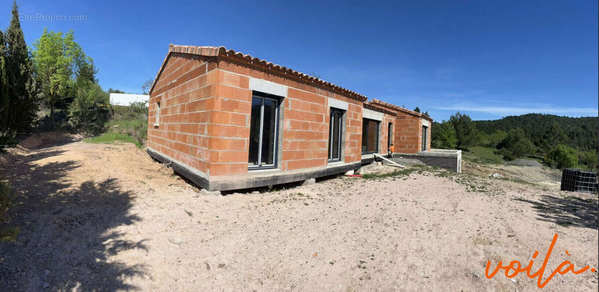 Maison à VILLEFLOURE