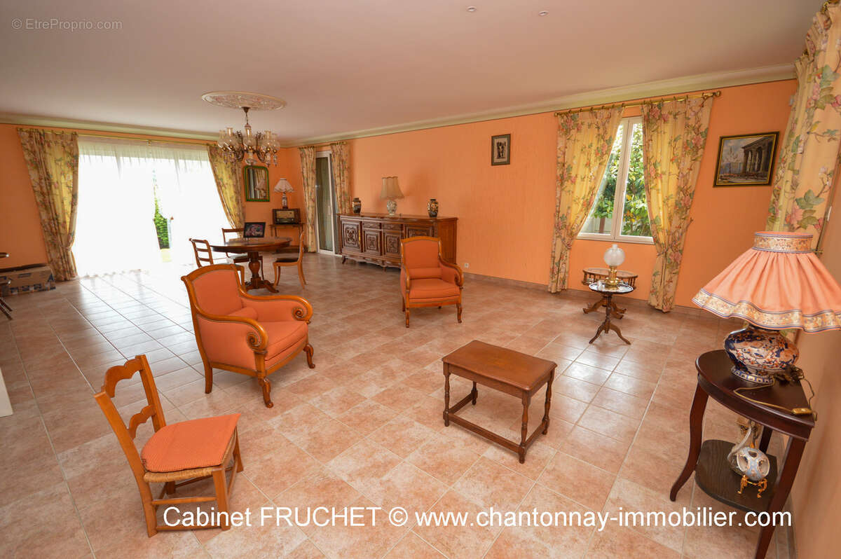 Maison à CHANTONNAY