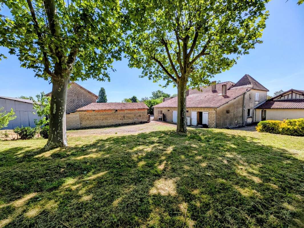 Maison à VIELLA
