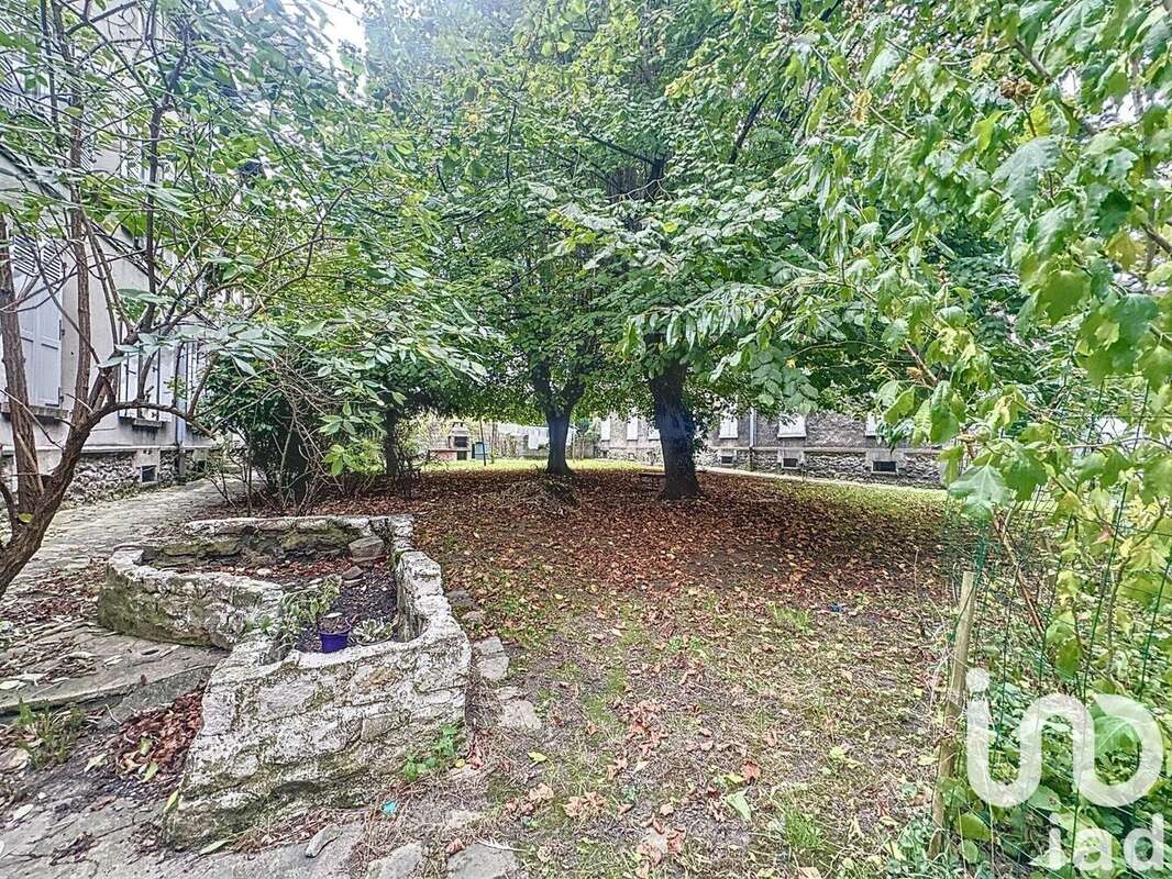 Photo 9 - Appartement à VILLENEUVE-SAINT-GEORGES