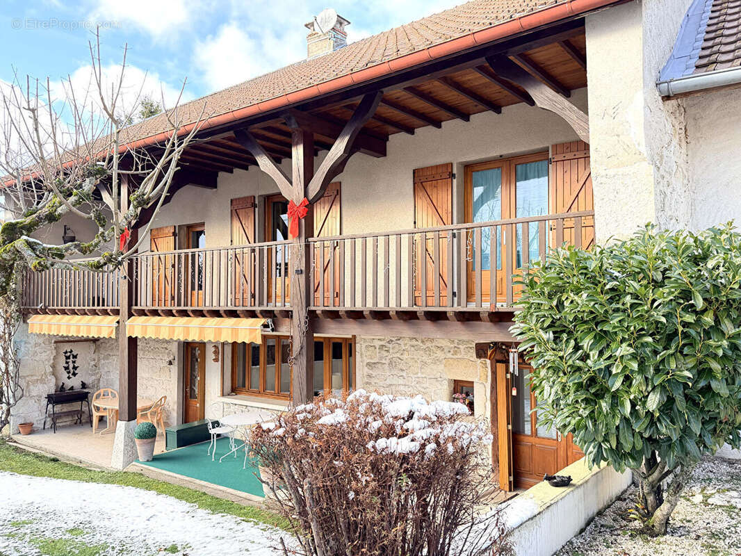 Maison à HAUTEVILLE-LOMPNES