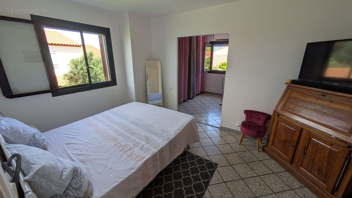 Maison à MONTESQUIEU-DES-ALBERES