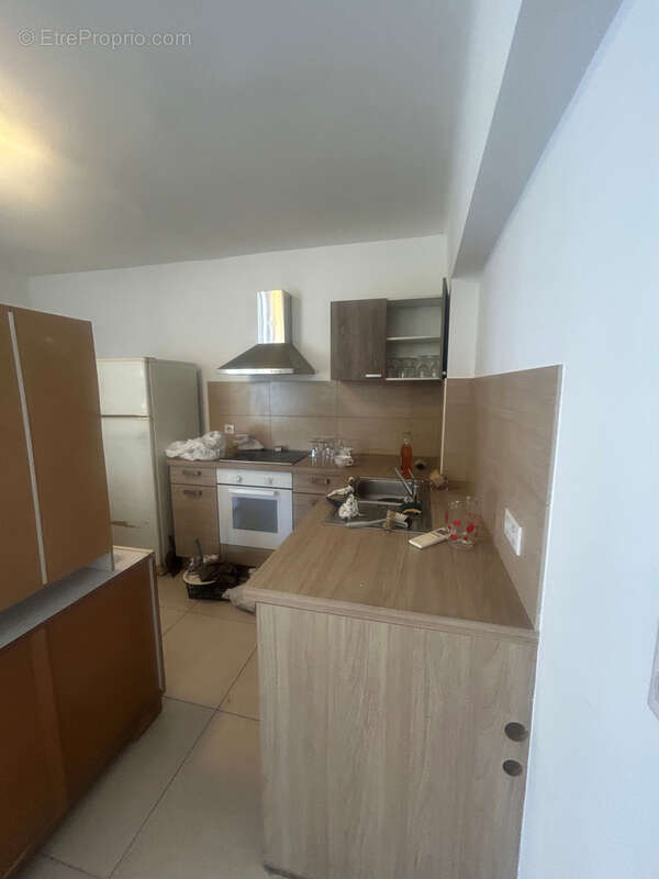Vente en exclusivite t2 55 m2 avec grenier secteur candia - photo 3