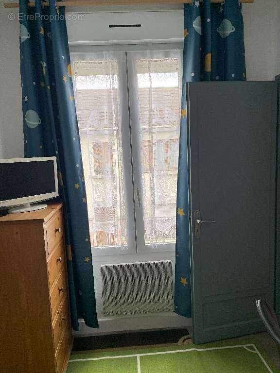 Appartement à GENNEVILLIERS