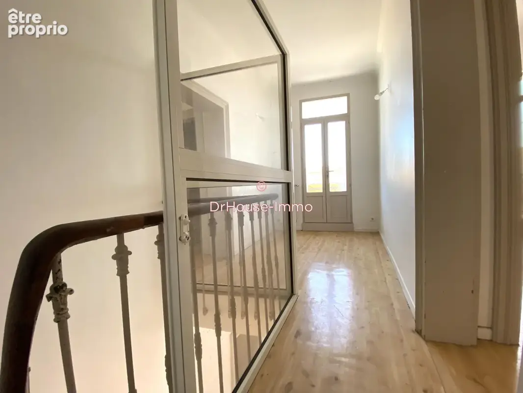 Maison 8 pièces 219 m² à vendre à Saint-Laurent-D'aigouze (30220) - photo 8
