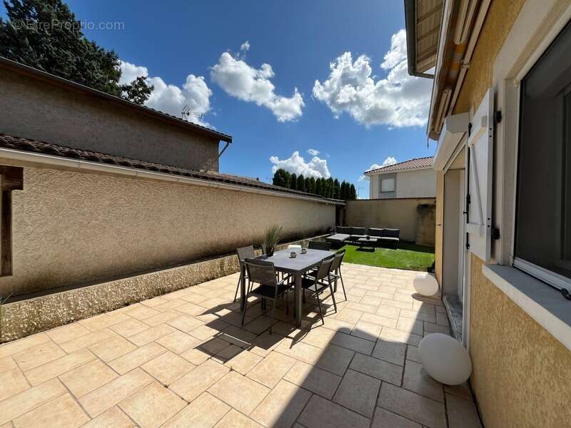 Appartement à GENAS