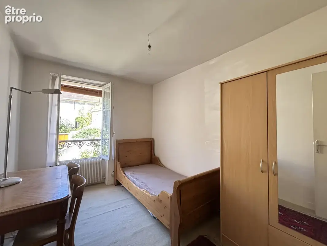 Maison de ville avec beau potentiel au cœur de Montesson - photo 8
