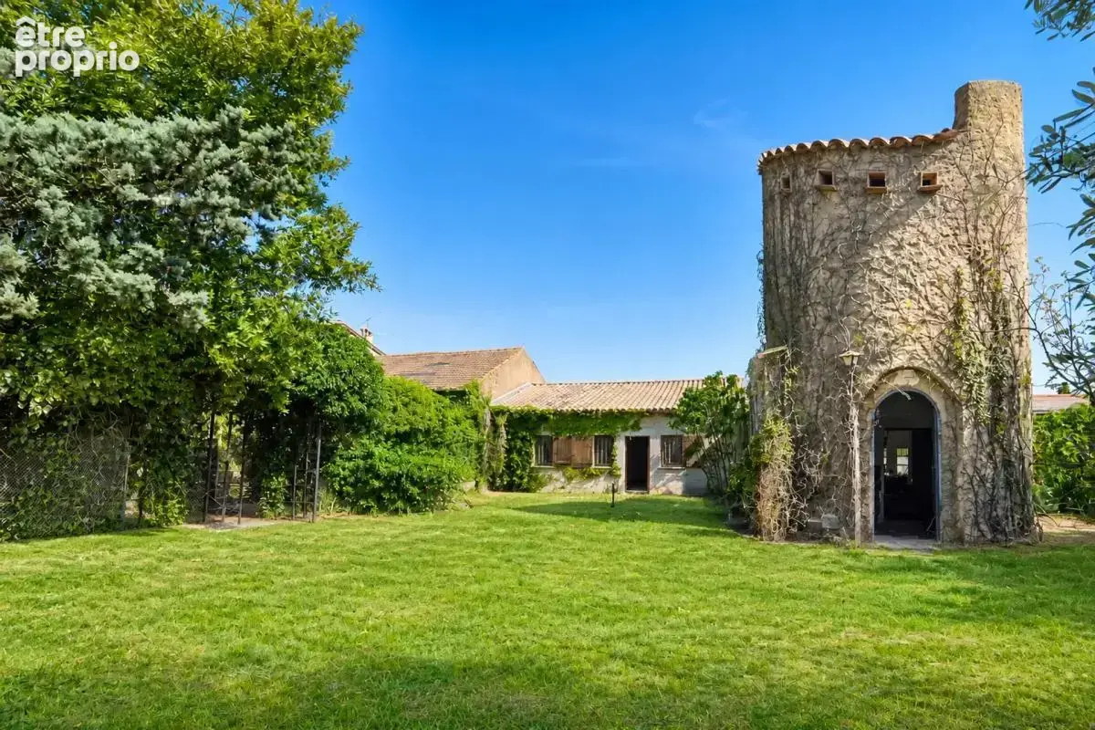 Propriété de Prestige avec Grand Terrain Arboré - photo 4
