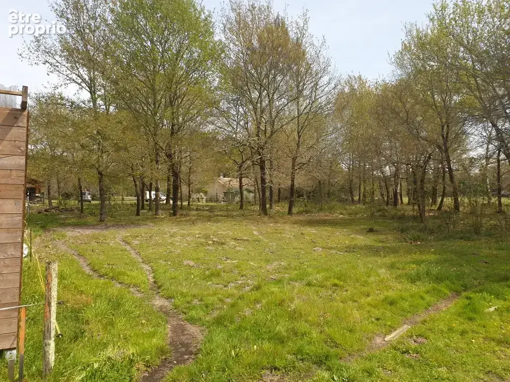 Terrain 1 571 m² à vendre à Saugnacq-Et-Muret (40410) - photo 1