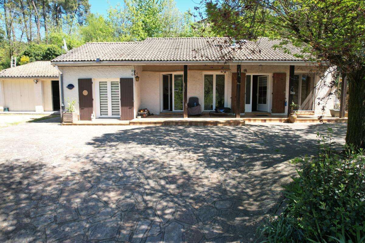 Maison à CHASSIERS