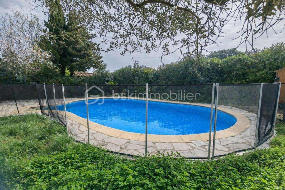 Maison à PONT-SAINT-ESPRIT