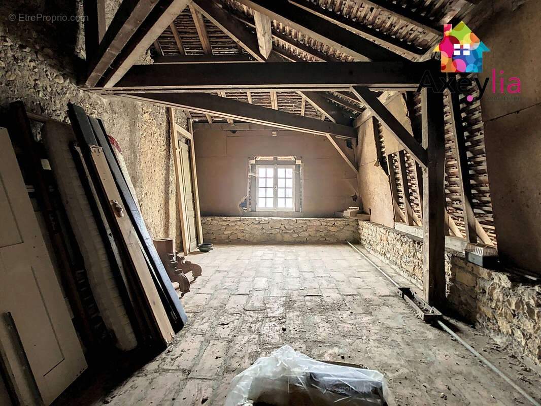 A VENDRE- CLESSY- Tènement immobilier - photo 10