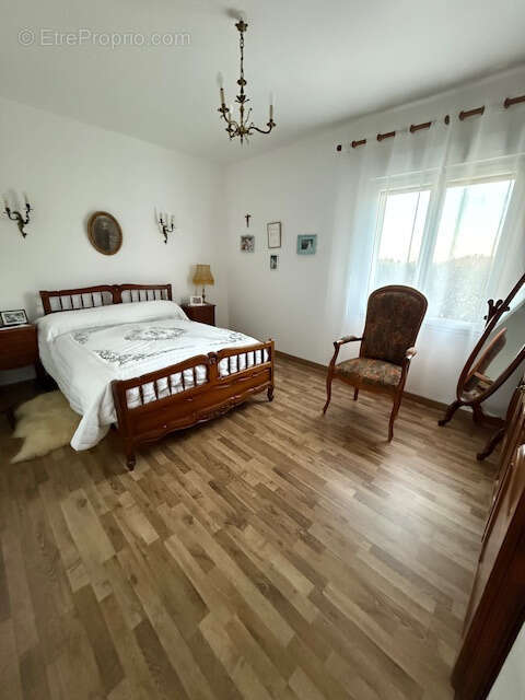 Maison à SAINT-AULAYE