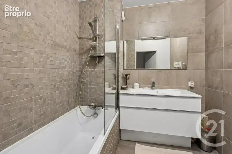 Appartement 3 pièces 71 m² à vendre à Puteaux (92800) - photo 8