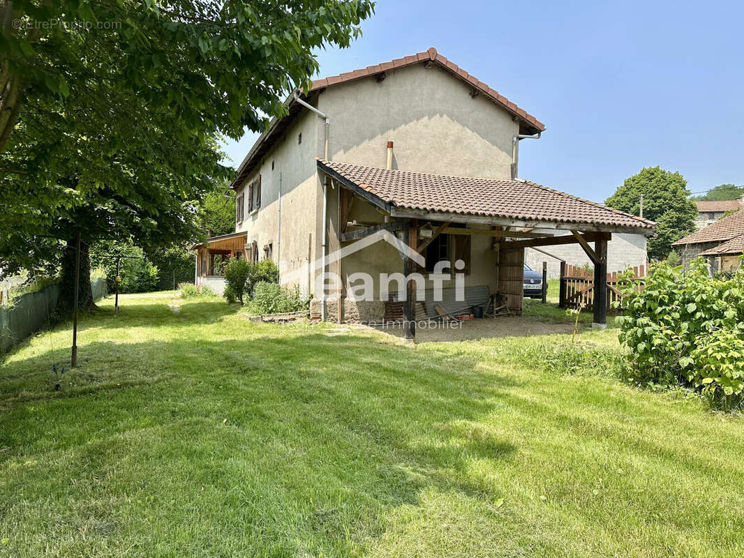 Maison à CHABRELOCHE