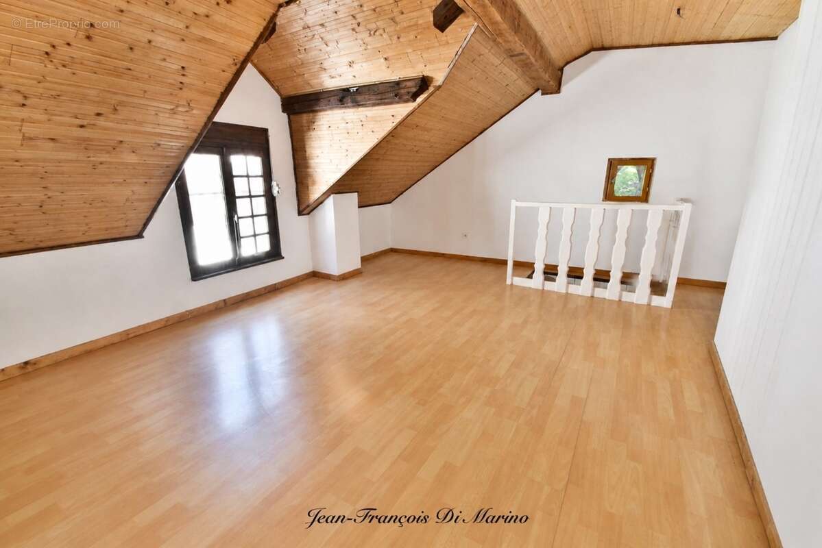 Maison à vendre 7 pièces CLUSES (74) - photo 17