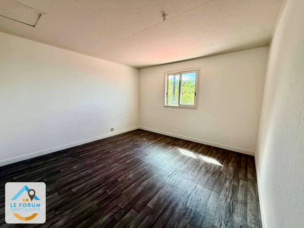 Saint joseph 97480 - villa t5 - volumes agréables - belle vue - quartier calme - photo 6