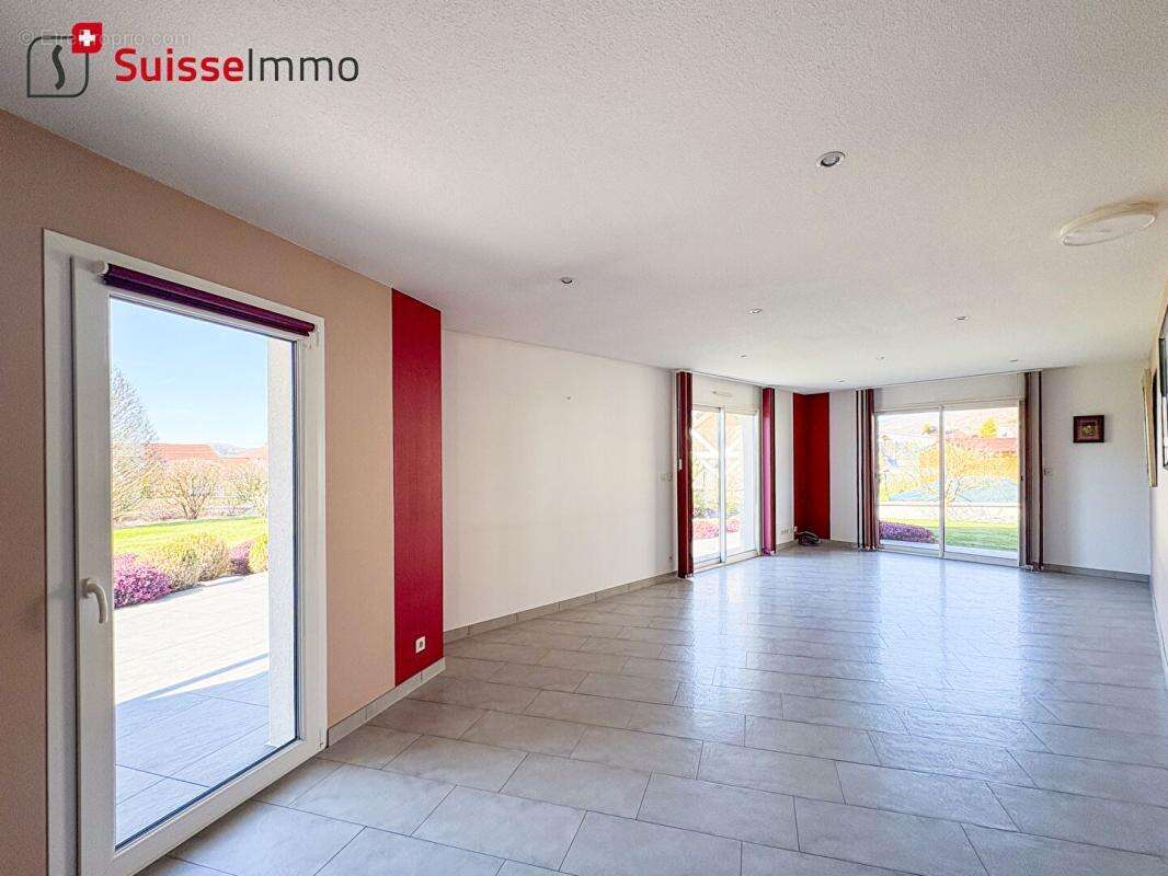 Maison Valonne 4 pièce(s) 112.50 m2 - photo 4
