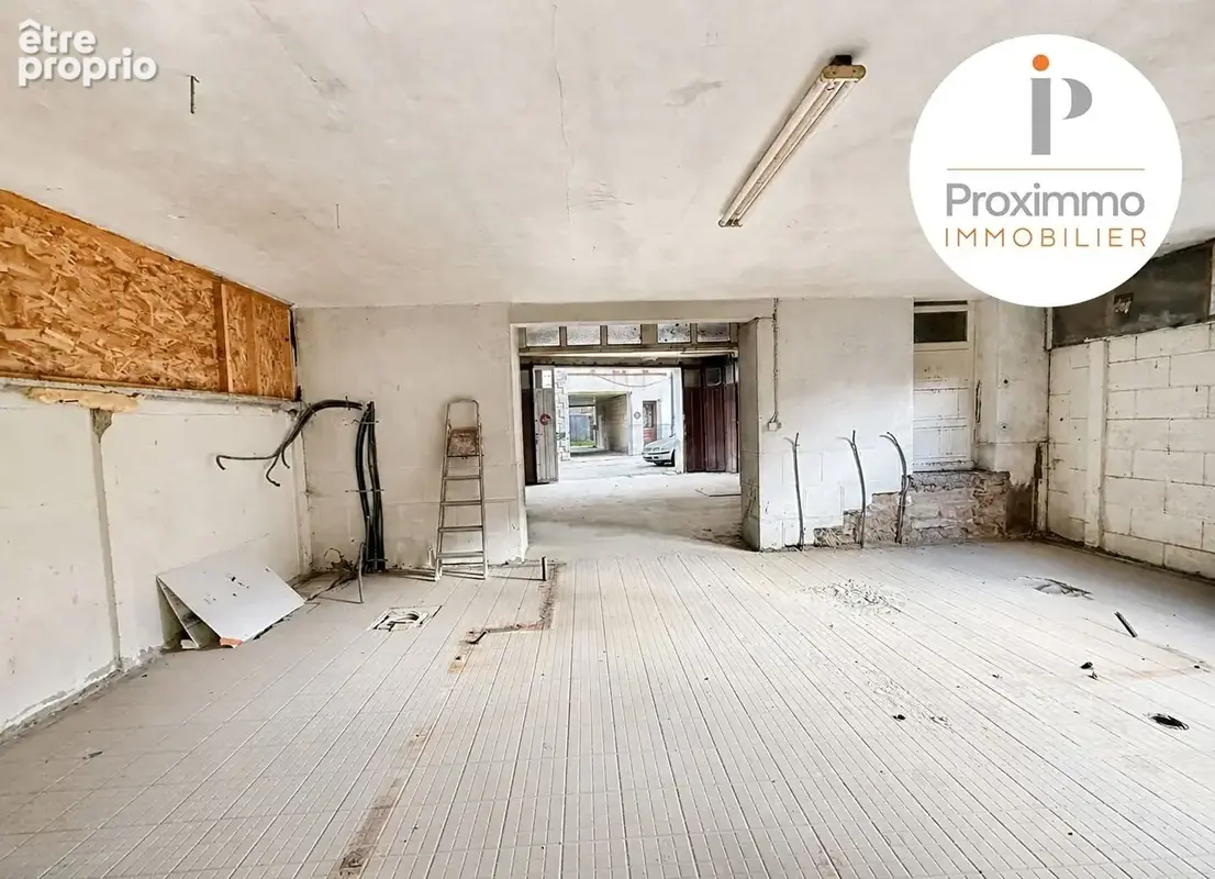 Immeuble à rénover ? beau potentiel à val d'anast centre ville 35 ille et vilaine - photo 6