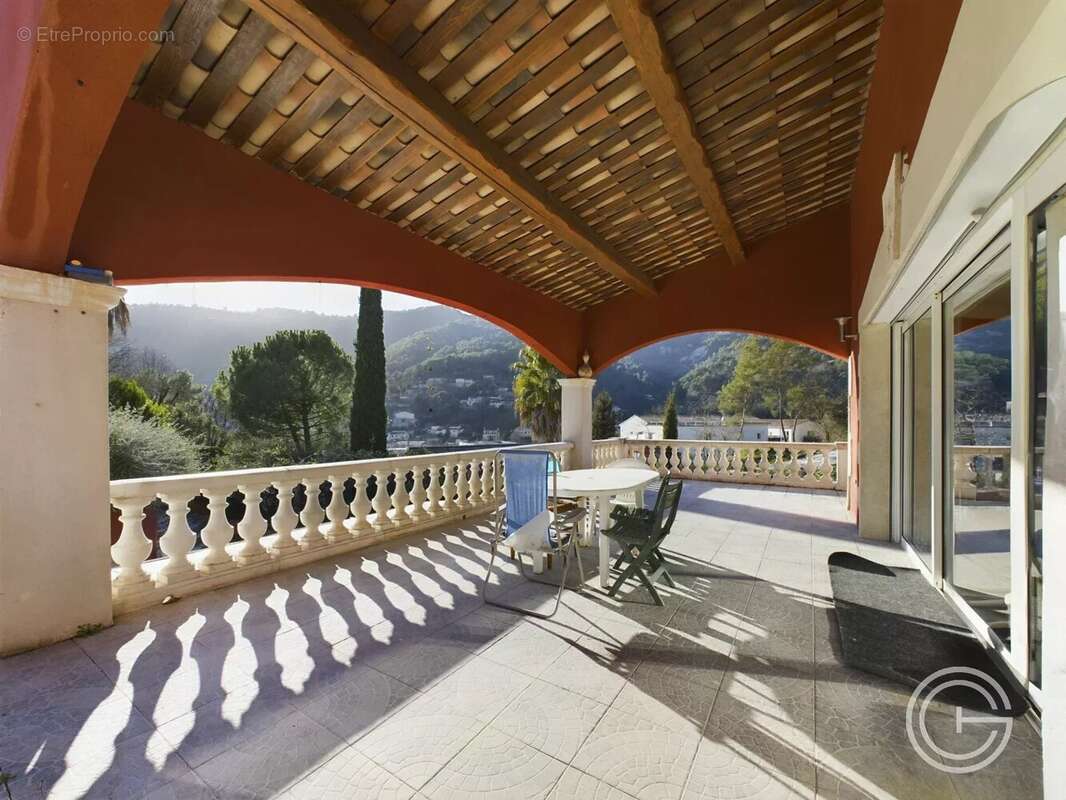 Maison en copropriété - Quartier du Crouzelier - Contes - photo 2