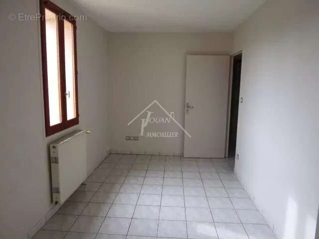 Maison à VARENNES-SUR-ALLIER