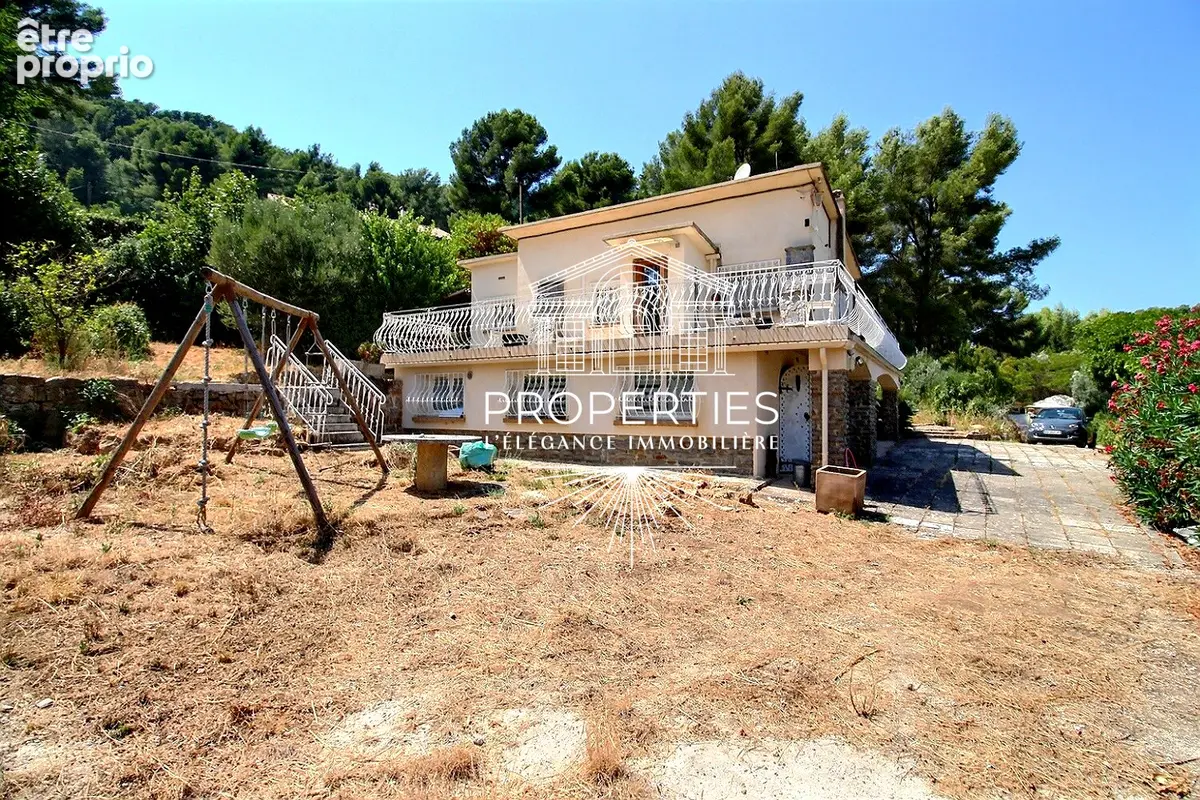 Exclusivité - Toulon EST- Maison 138 m² - Terrain 2 600 m² - photo 2