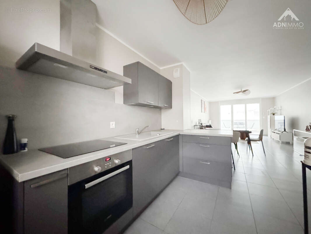 Appartement à SAINT-GENIS-POUILLY