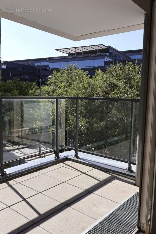 Appartement à BOIS-COLOMBES