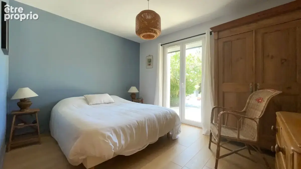Maison 5 chambres avec studio indépendant, piscine, carport... - photo 7