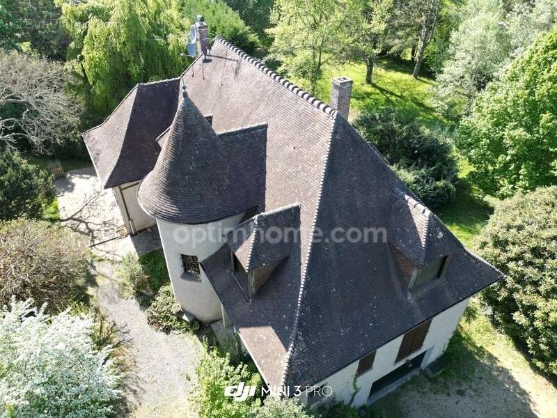 Maison à SAINT-HILAIRE-LA-TREILLE
