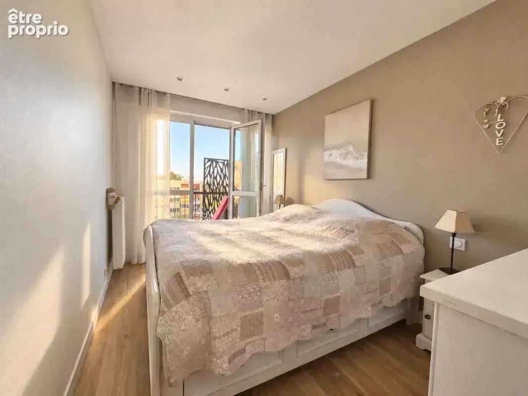 Appartement À Vendre - photo 10