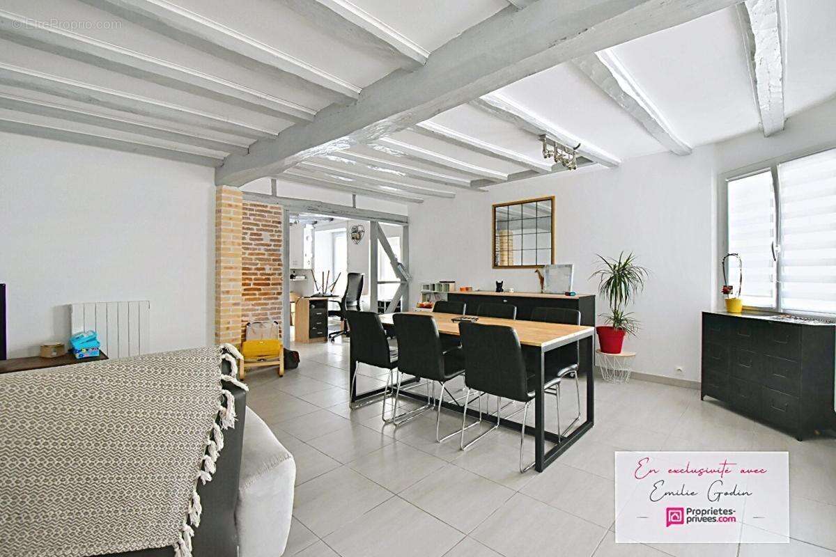Maison Yzernay 5 pièce(s) 107 m2 - photo 6
