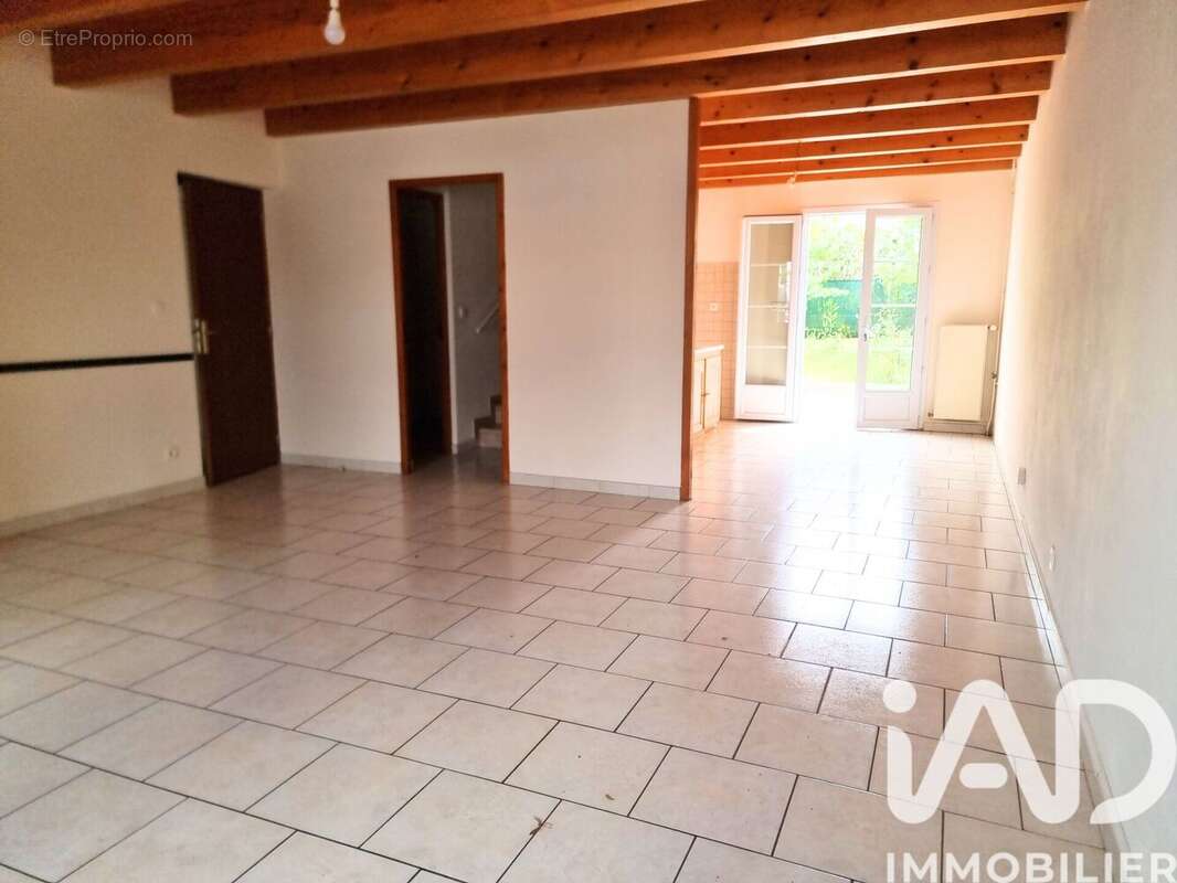 Photo 1 - Maison à ROCHEFORT