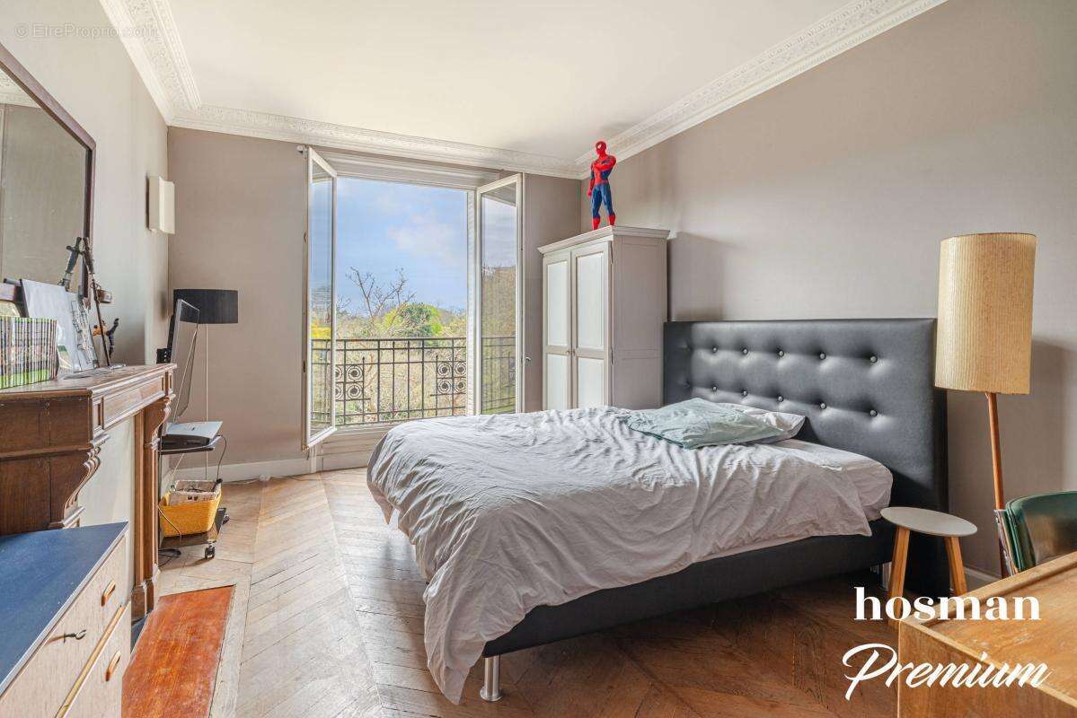 Appartement à PARIS-19E
