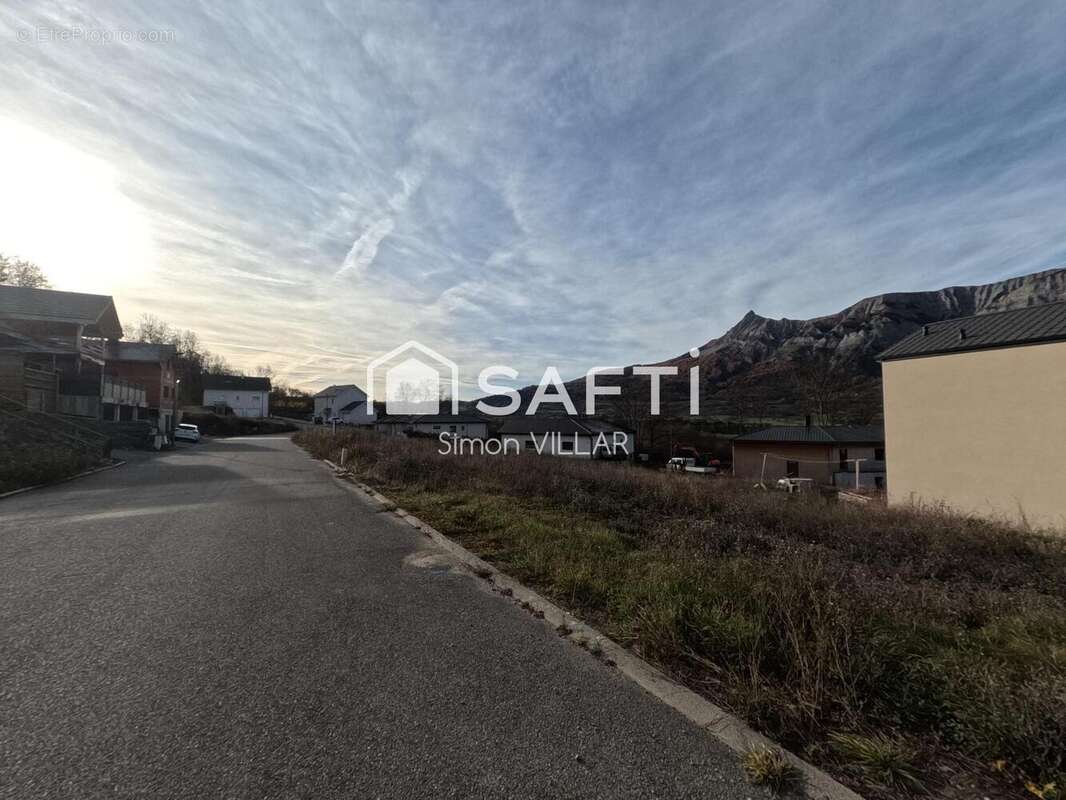 Photo 5 - Terrain à SAINT-BONNET-EN-CHAMPSAUR