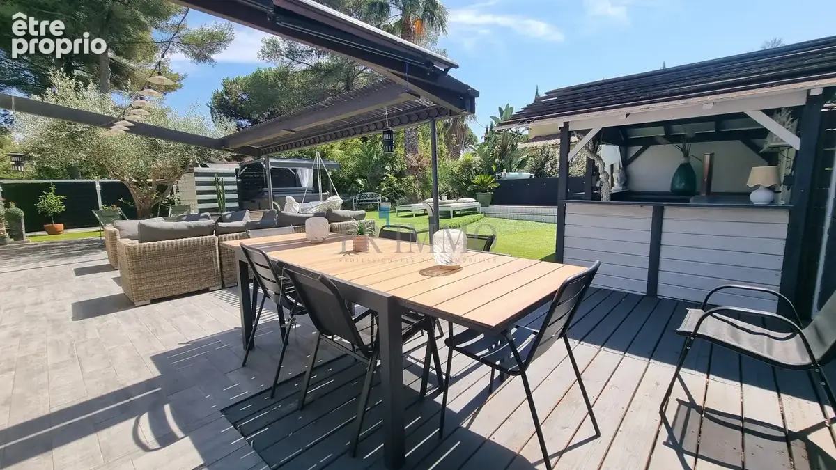 Frejus-magnifique villa de plain-pied avec piscine - photo 3