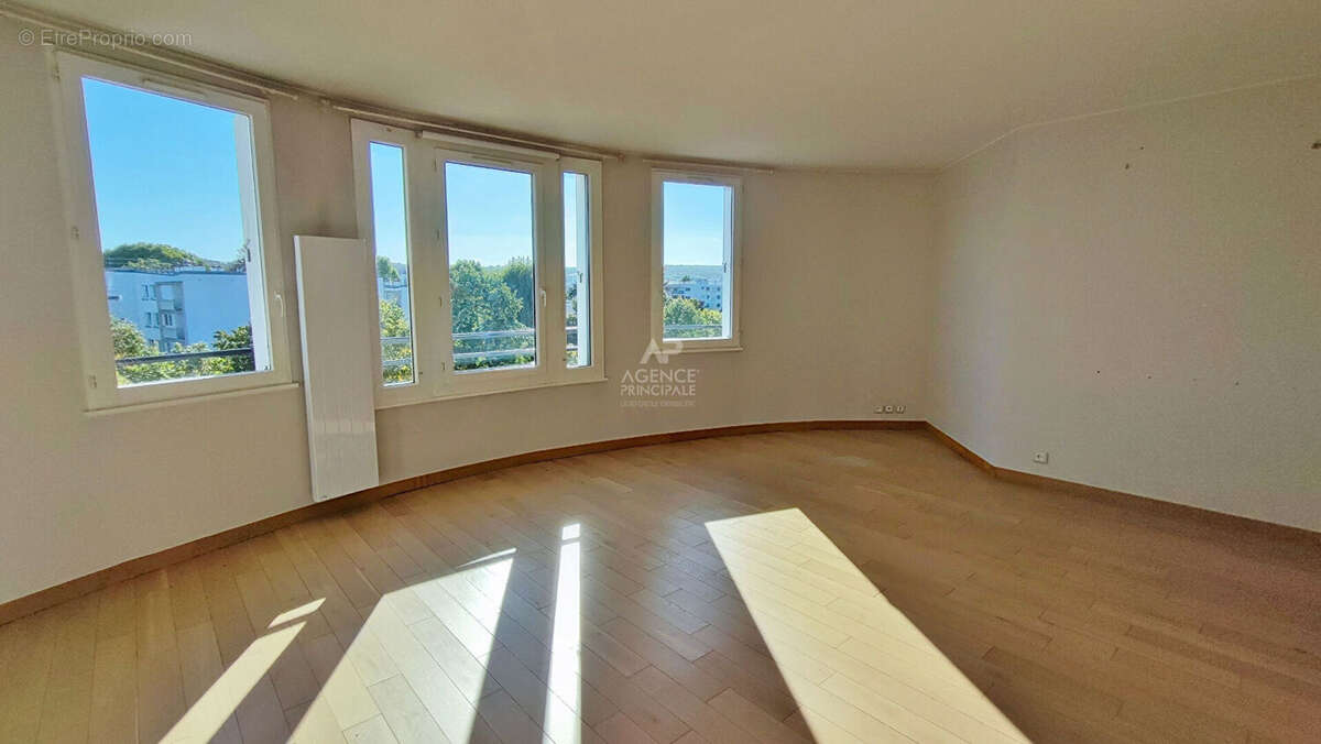 Appartement à ERMONT