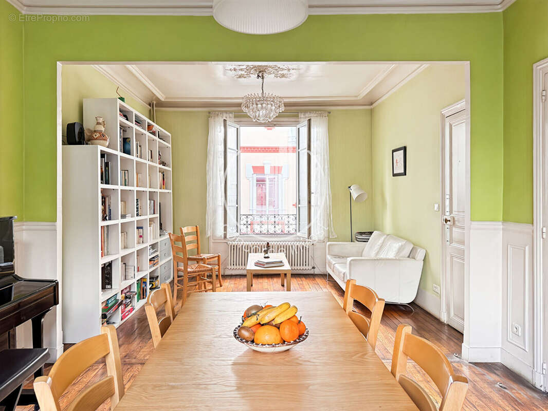 Maison à ASNIERES-SUR-SEINE