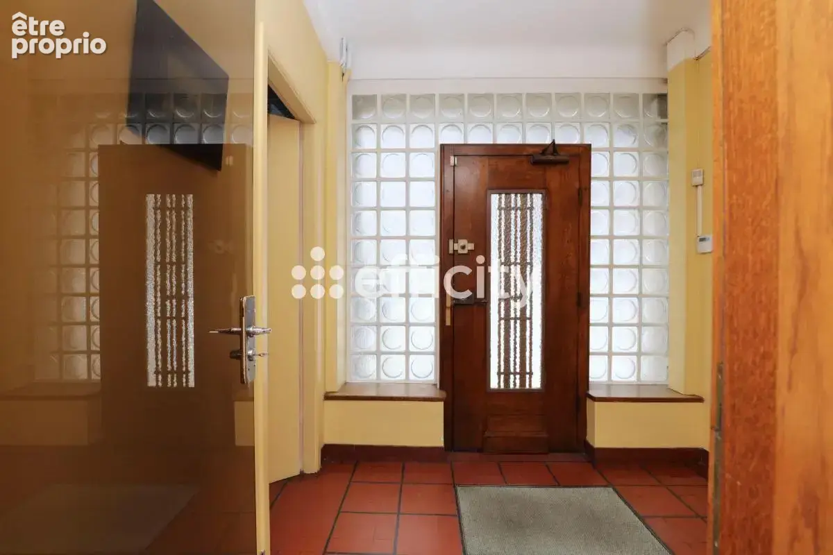 Maison 10 pièces 228 m² à vendre à La Madeleine (59110) - photo 5