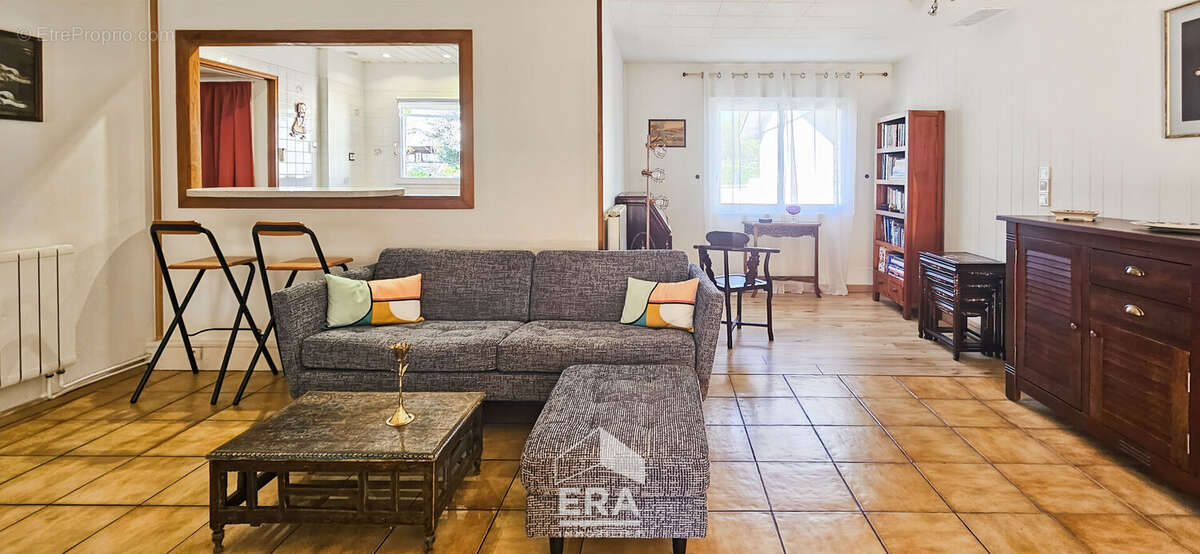 Maison à BLANQUEFORT