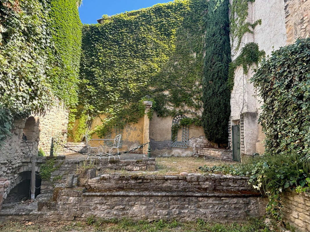 T3 Rez-de-Jardin - Centre Historique APT - photo 6