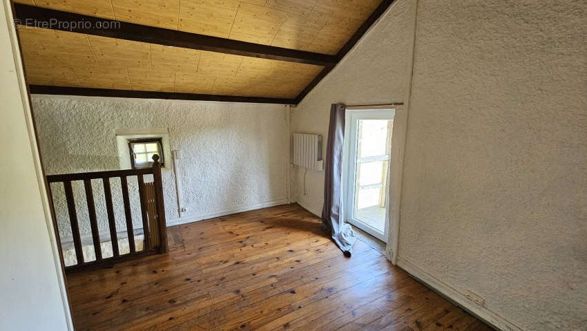 Maison à LA GOUTELLE