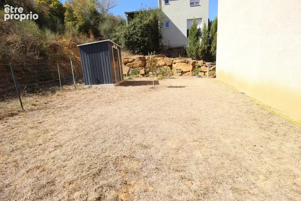 A vendre maison avec garage et jardin - photo 18